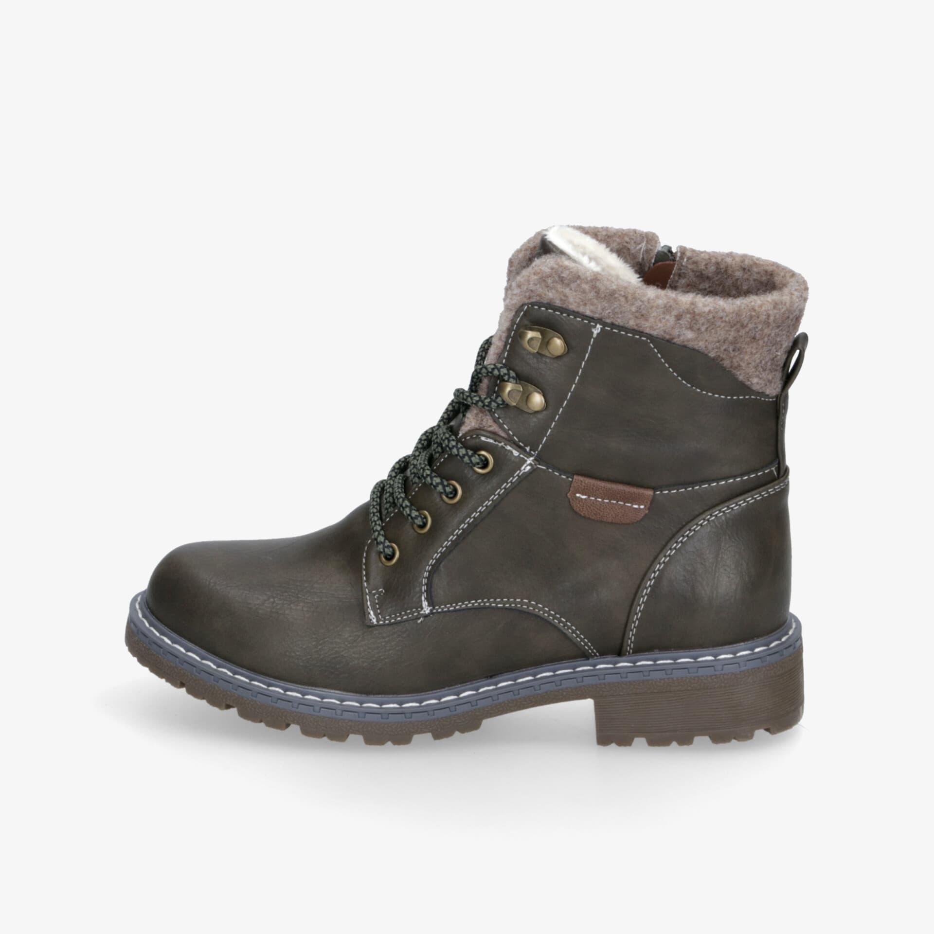 ​AVIC ADVENTURE Damen Boot